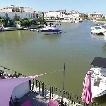 Gorgeous In With Wifi Holiday home *