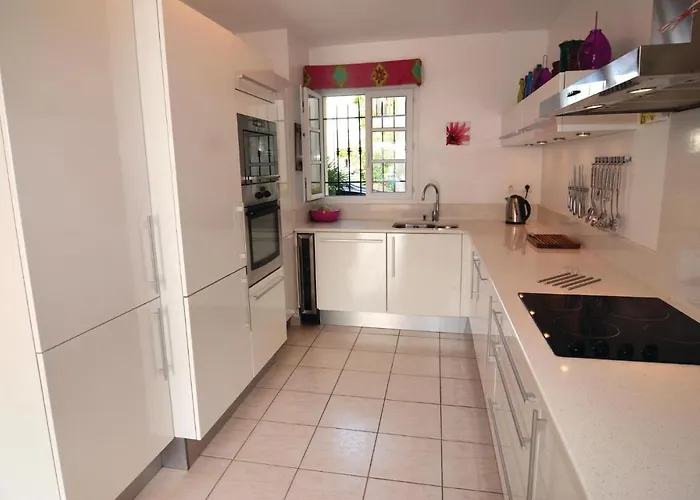 3 Bedroom In Σπίτι διακοπών Aigues-Mortes