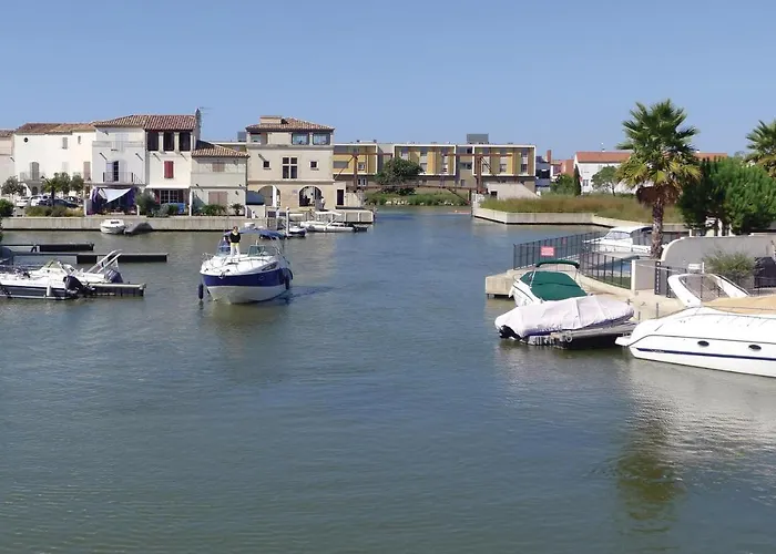 3 Bedroom In * Aigues-Mortes