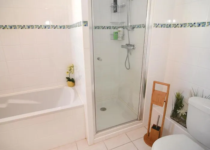 3 Bedroom In *